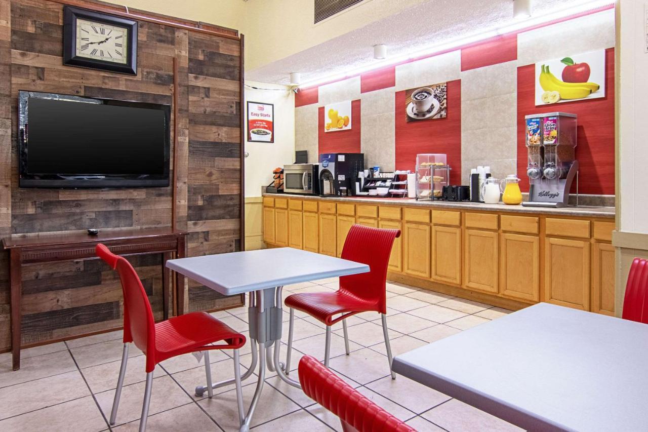 Red Roof Inn Lagrange Extérieur photo
